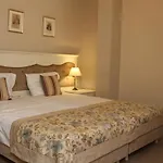 Resovia Residence Hotel***