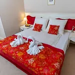 Resovia Residence Hotel***